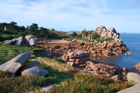 Entdecken Sie die Bretagne und die rosa Granitküste mit dem Velo
