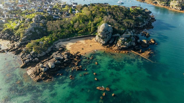 Plage de Perros-Guirec, Littoral de la Côte de Granit Rose